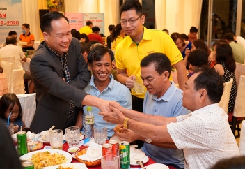 anh-cong-ty-10.jpg